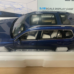 1:18 Kyosho BMW X7 Phytonic Blue (아크릴케이스 포함)