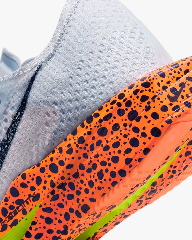 [245] 나이키 우먼 줌X 베이퍼플라이3 일렉트릭 러닝화 이미지