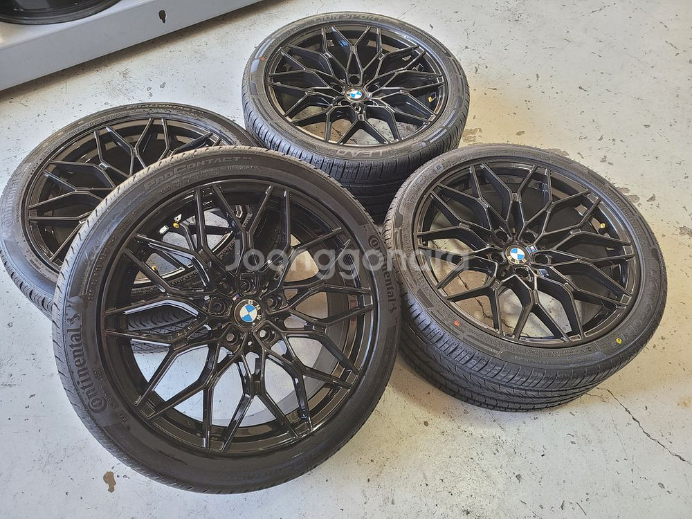 BMW G30 5시리즈용 M컴페티션 스타일 19인치휠타이어 한대분--7