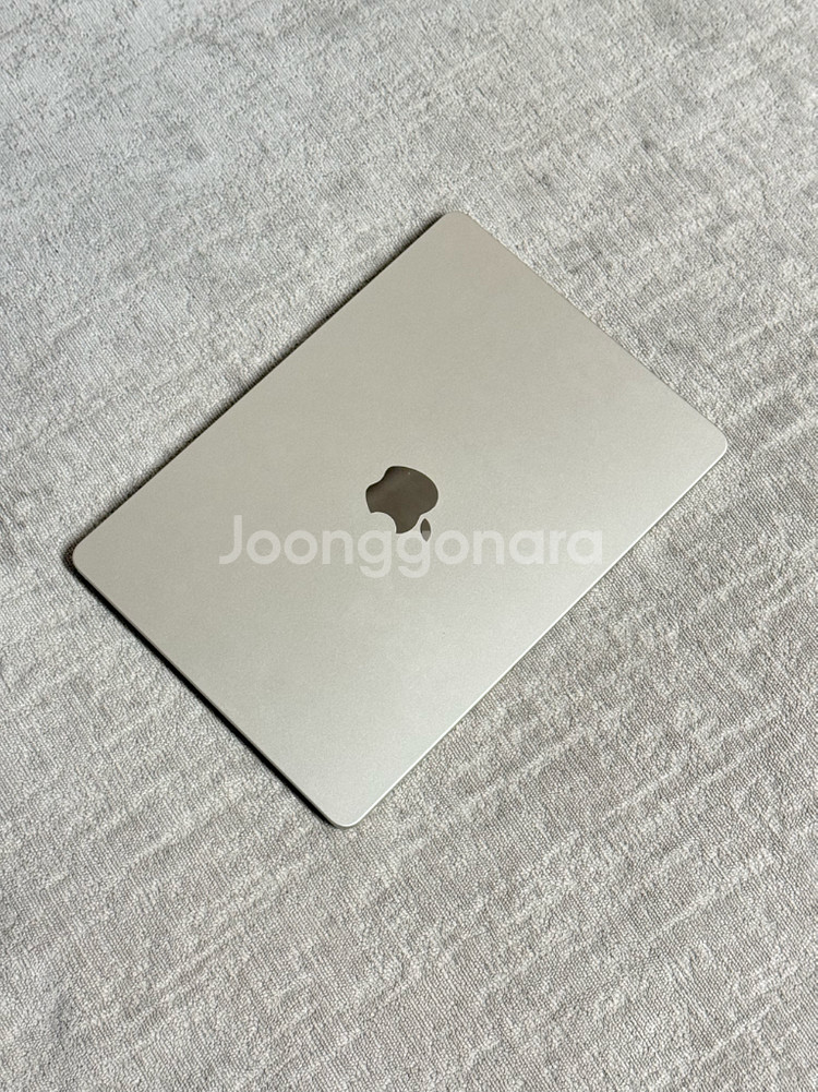 새상품급 맥북 에어 13 M2 스타라이트 ss급 (배터리100%/사이클수15회)--0