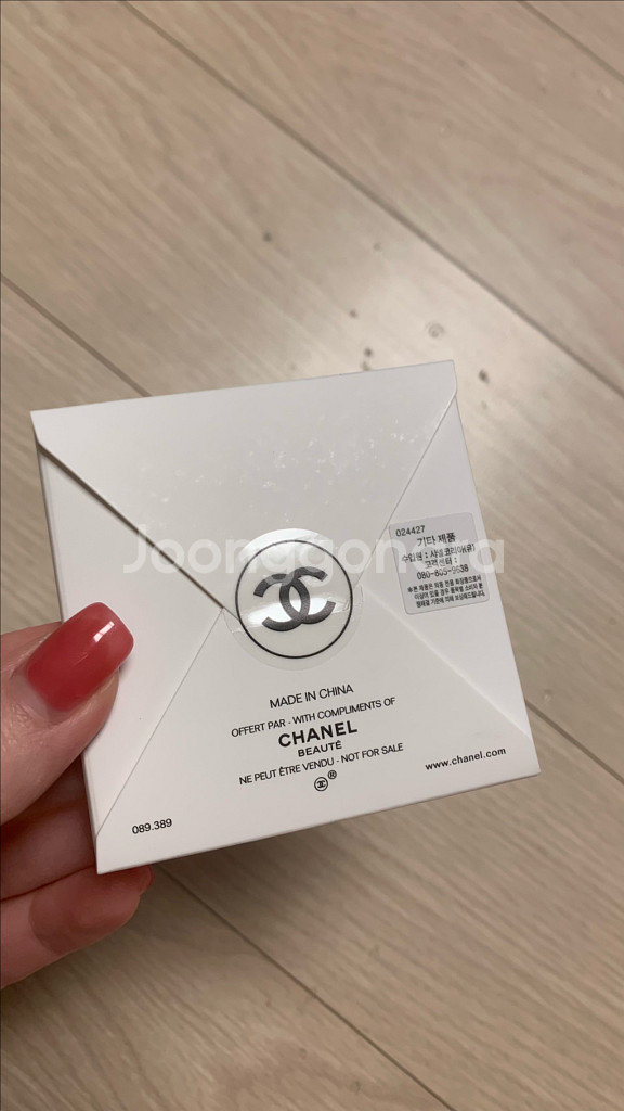 샤넬 라콜렉시옹 키 체인 새상품--0