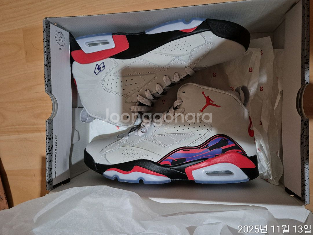 나이키 에어조던 점프맨 MVP 뉴트럴 그레이 유니버시티 레드 270사이즈 판매합니다.--0