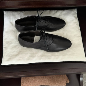 낫띵리튼슈즈! 얼바닉30 르메르 문달 lfm 에토스 쿠에른