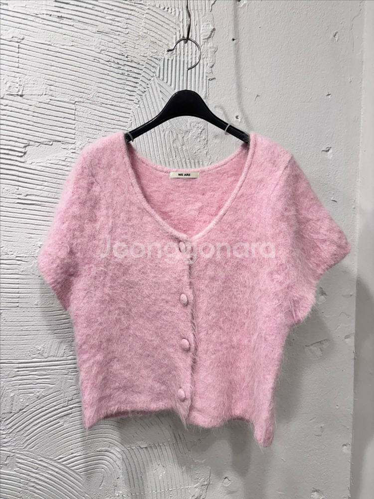 위아 핑크 캔디알파카 반팔니트가디건--0