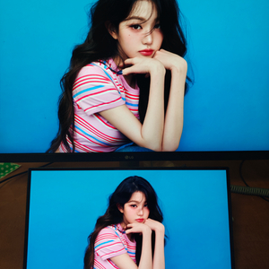 13.3인치 4K OLED 포터블 모니터