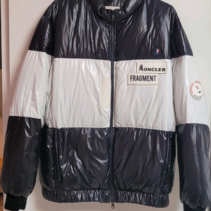 몽클레어 프라그먼트 페딩(한정판)