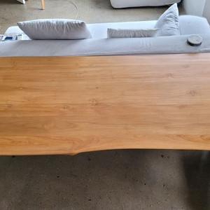 원목 대형 테이블