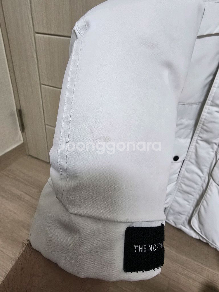 크린토피아 세탁 완료 노스페이스 남녀 공용 맥머도 에어 2 구스 흰색 파카 NJ1DI52D 팝니다.--5