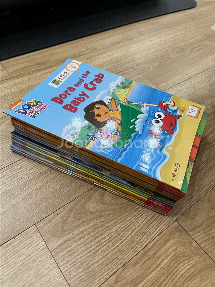 도라 리더스북 (세이펜 가능) 레벨K, 1, 2단계+워크북+DVD 판매합니다.--0