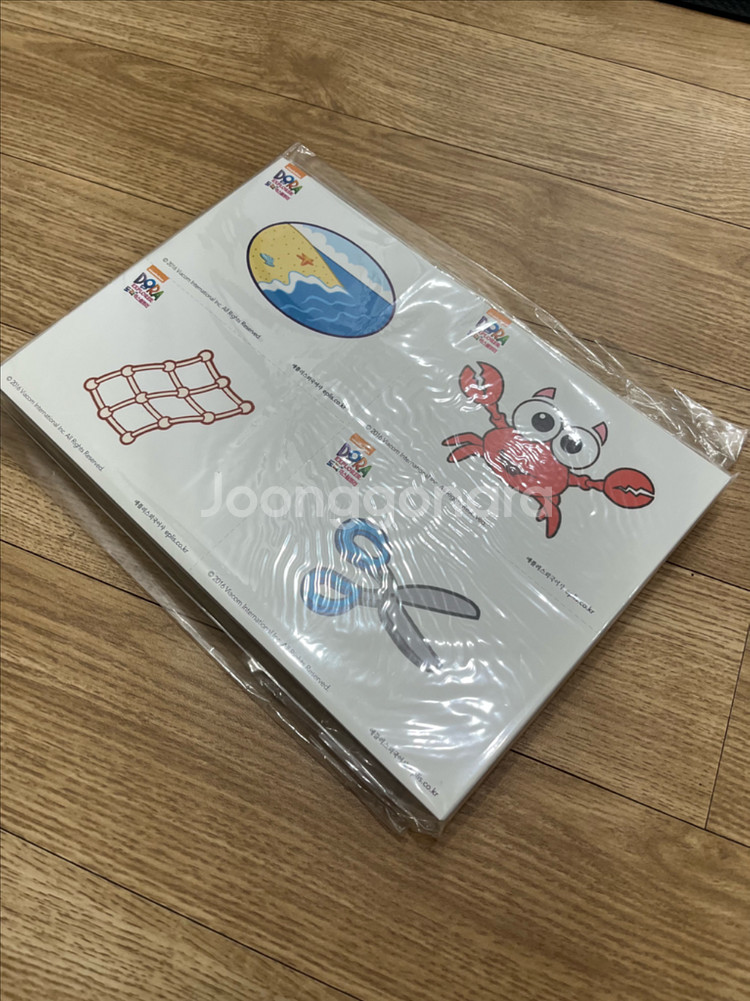 도라 리더스북 (세이펜 가능) 레벨K, 1, 2단계+워크북+DVD 판매합니다.--2