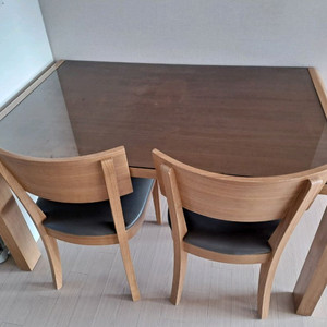 [한샘 식탁]한샘 4인용 식탁 팔아요