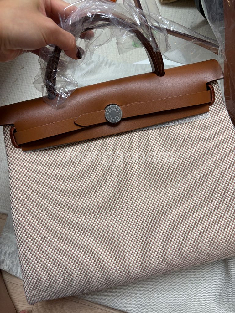 에르메스 에르백31 에크루(베이지) 새상품 판매합니나--0