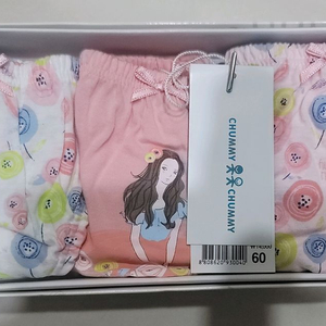 첨이첨이 여아삼각팬티 60호 3매입 1박스 새상품