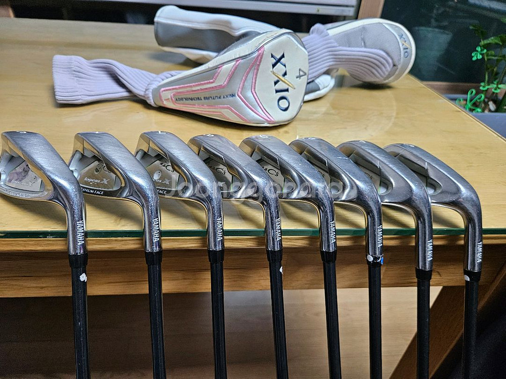 여성용 야마하 젝시오 골프채 풀세트 및 타이틀리스트--7