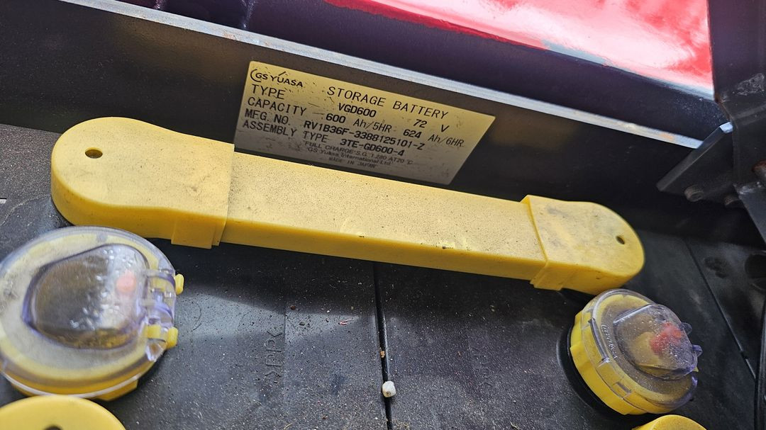 배터리 21년식 니찌유 좌식4톤 전동지게차 3M 1150만--3