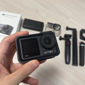 DJI 오즈모 액션4 어드벤쳐 콤보 + 악세서리