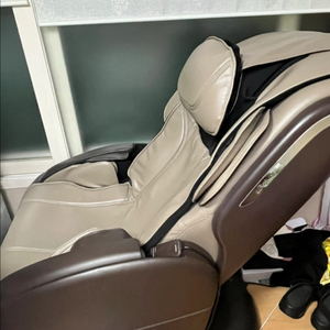 오씸 OSIM 오심 유디럭스 안마의자