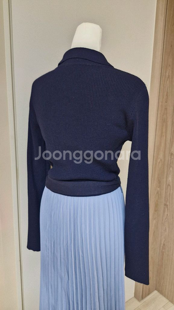[ZOOC]카라넥 니트배색 플리츠 롱원피스 네이비 하늘 55--5