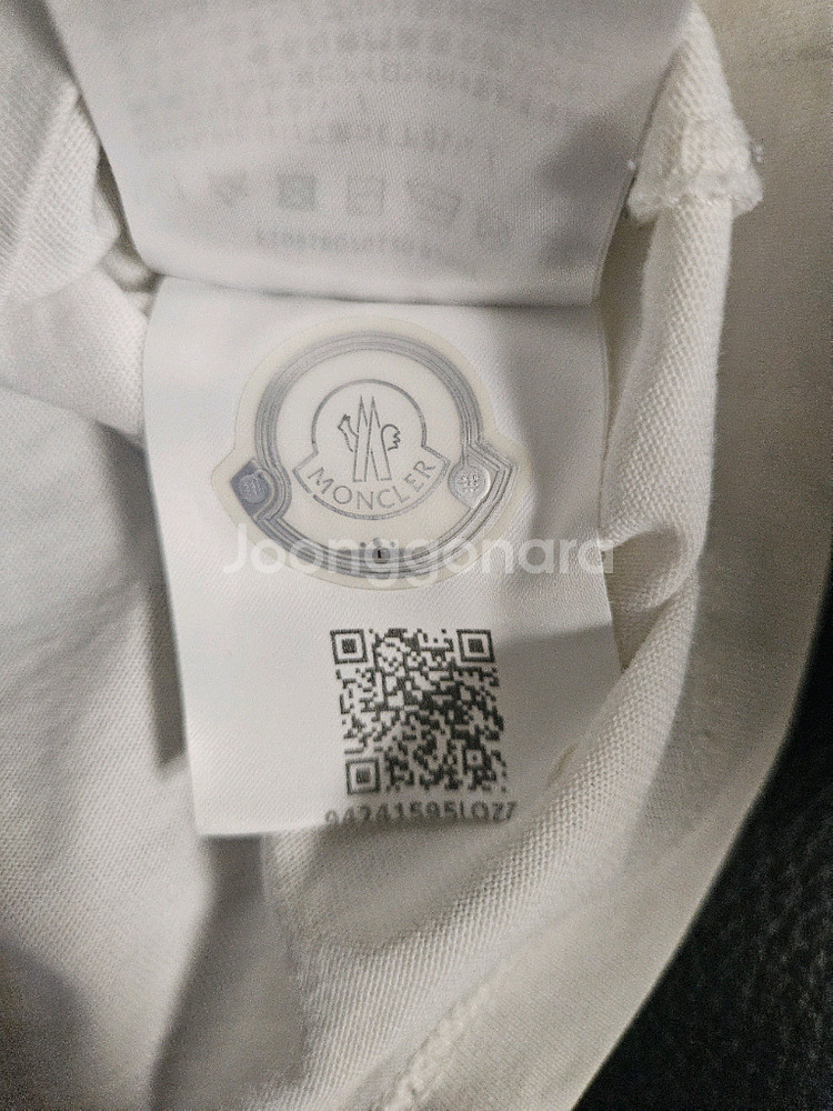 몽클레어 롱슬리브 티셔츠--2