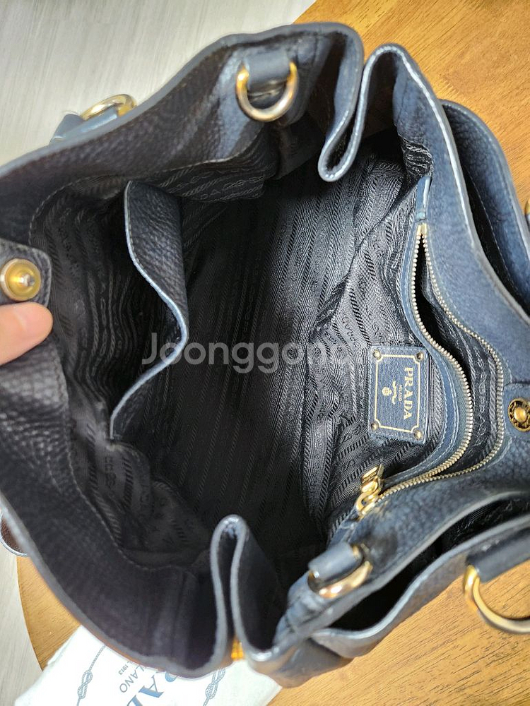 정품 프라다 레더 토트백--4