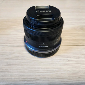 캐논 정품 rf-s 18-45mm f4.5-6.3 is stm 번들렌즈 팝니다