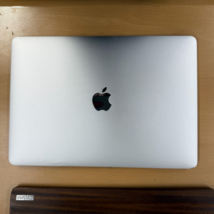 맥북프로 13, 2019