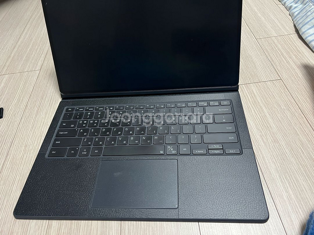 갤럭시탭s9 wifi 512G + 키보드 북커버 + 니케 마그네틱 스탠드--3