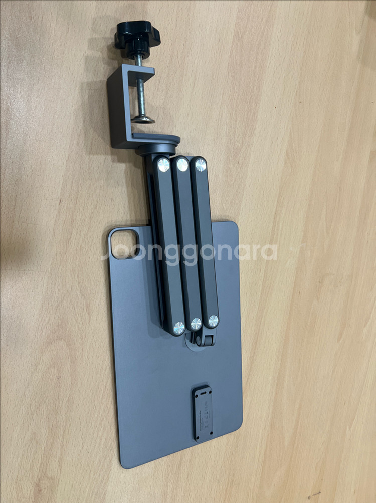 니케 아이패드 무선충전 마그네틱 암 거치대 스탠드 Magsnap Anchor Charge--1