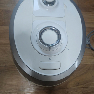 쿠쿠 6인용 압력밥솥