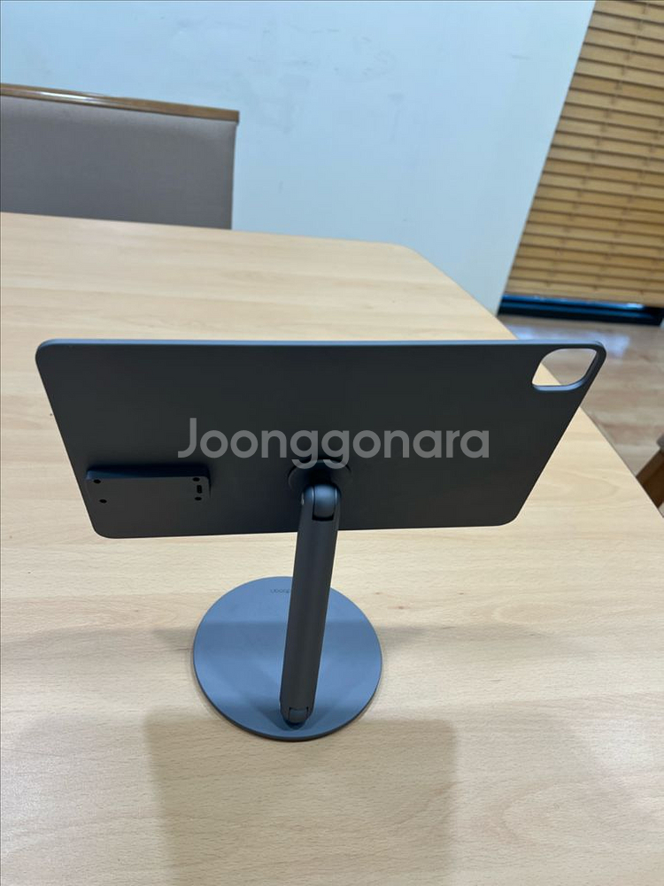 레드빈 아이패드 마그네틱 무선충전 거치대 12.9--1