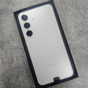 S급 갤럭시S24 대소량판매 도매가 중고폰