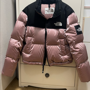 새상품 노스페이스 화이트라벨 눕시 패딩 점퍼