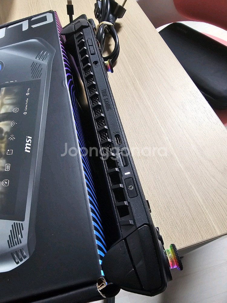 msi Claw umpc 풀박스 팝니다.--3