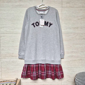TOMMY HILFIGER 타미힐피거맨투맨원피스. 여아XL,성인55(새상품)-택포35000