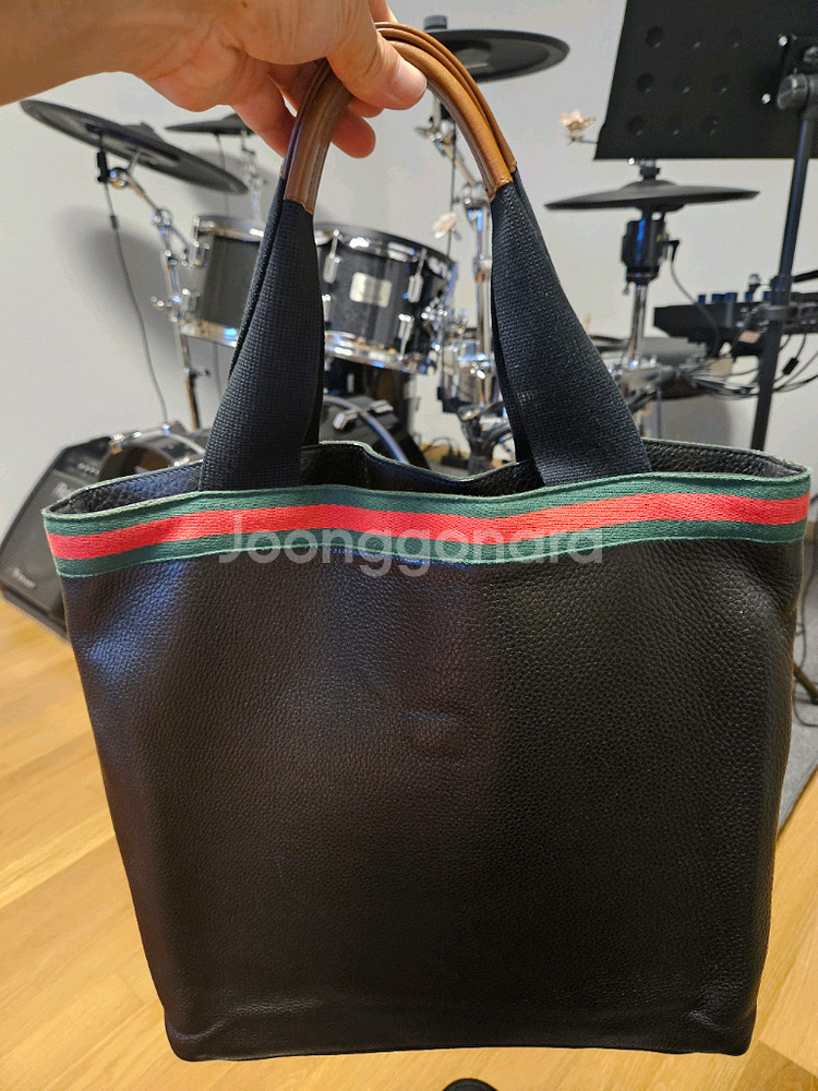 구찌 인터로킹 토트백--1