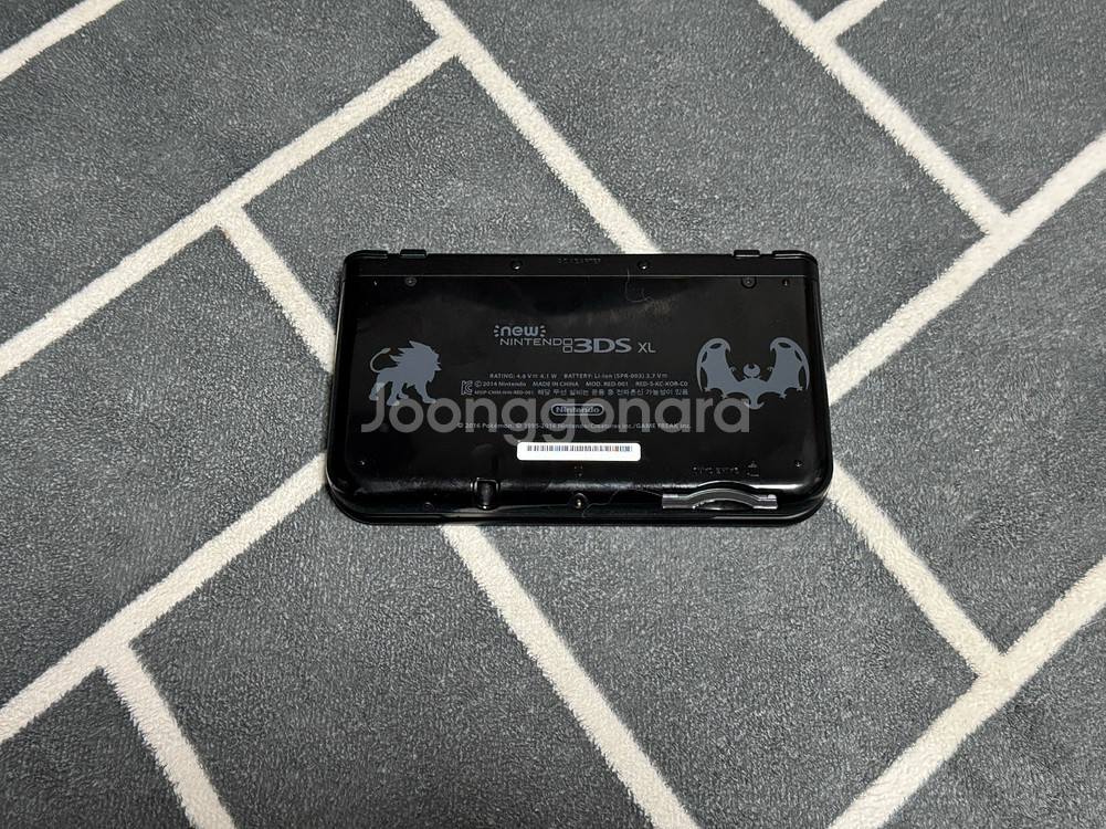 뉴 닌텐도 3ds xl 순정 팝니다--1