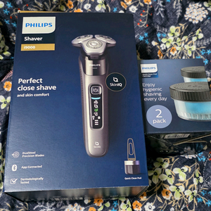 (미개봉) 필립스 i9000 전기 면도기 skiniq