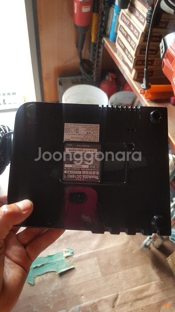 [정품]마끼다충전기 18V 프리볼트고속충전기DC18RC--2