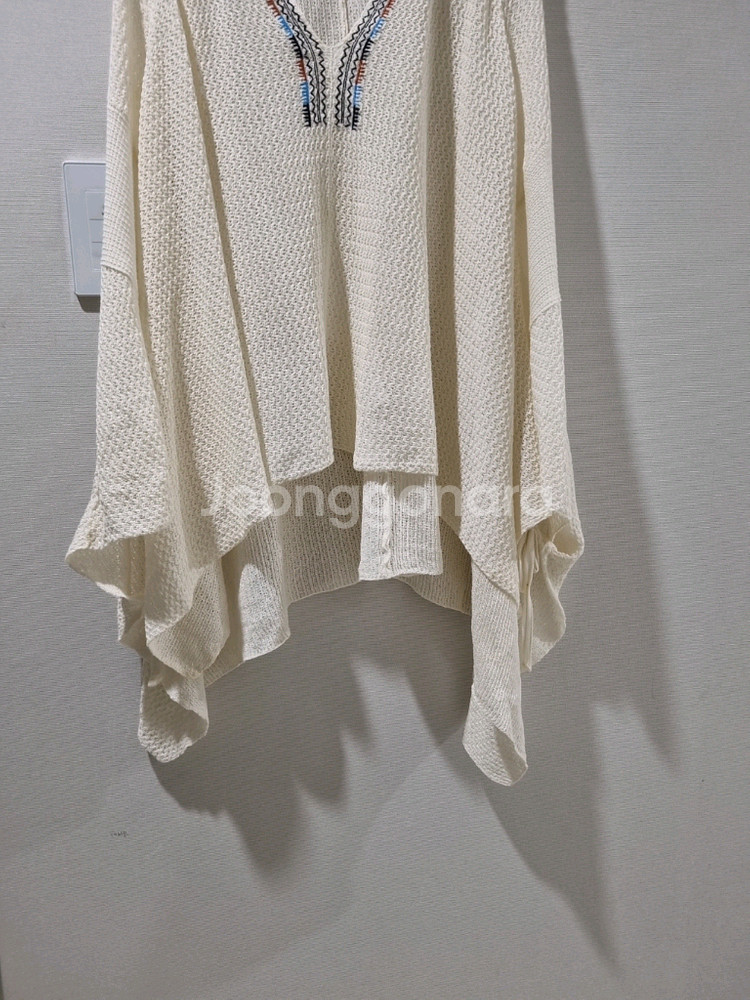 한섬 시스템 브이넥 니트 케이프--2