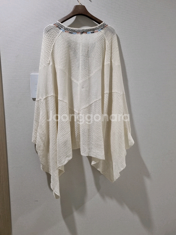 한섬 시스템 브이넥 니트 케이프--4