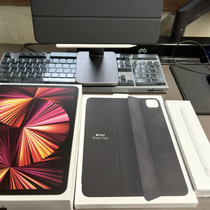 아이패드프로 11 m1 + 애플펜슬2세대 + 정품 스마트폴리오 + 기타악세사리