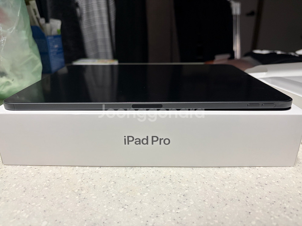 아이패드프로 11 m1 + 애플펜슬2세대 + 정품 스마트폴리오 + 기타악세사리--10