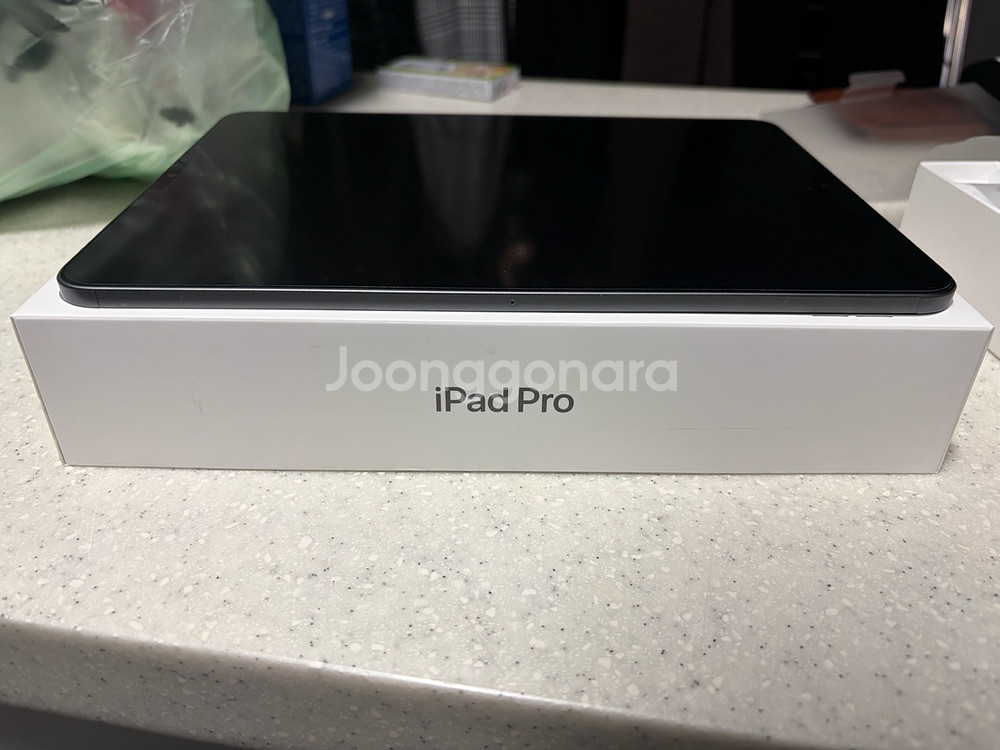 아이패드프로 11 m1 + 애플펜슬2세대 + 정품 스마트폴리오 + 기타악세사리--12