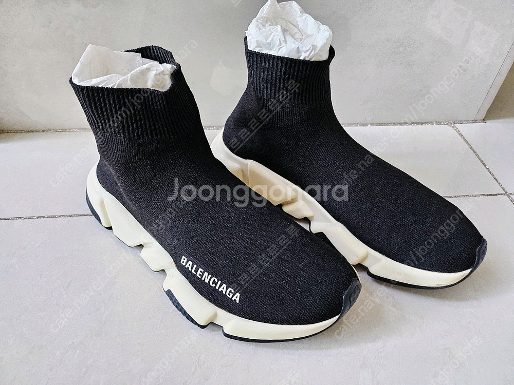 발렌시아가 스피드러너 35--2