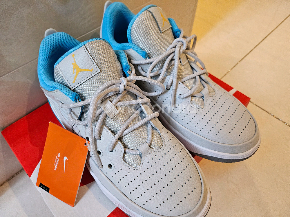 조던 맥스 아우라5 235--0