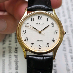 빈티지 세이코 돌체 화이트 아라빅 입체다이얼 논데이트