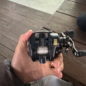 낚시 베이트릴 다이와 스티즈 A2tw 급처 판매