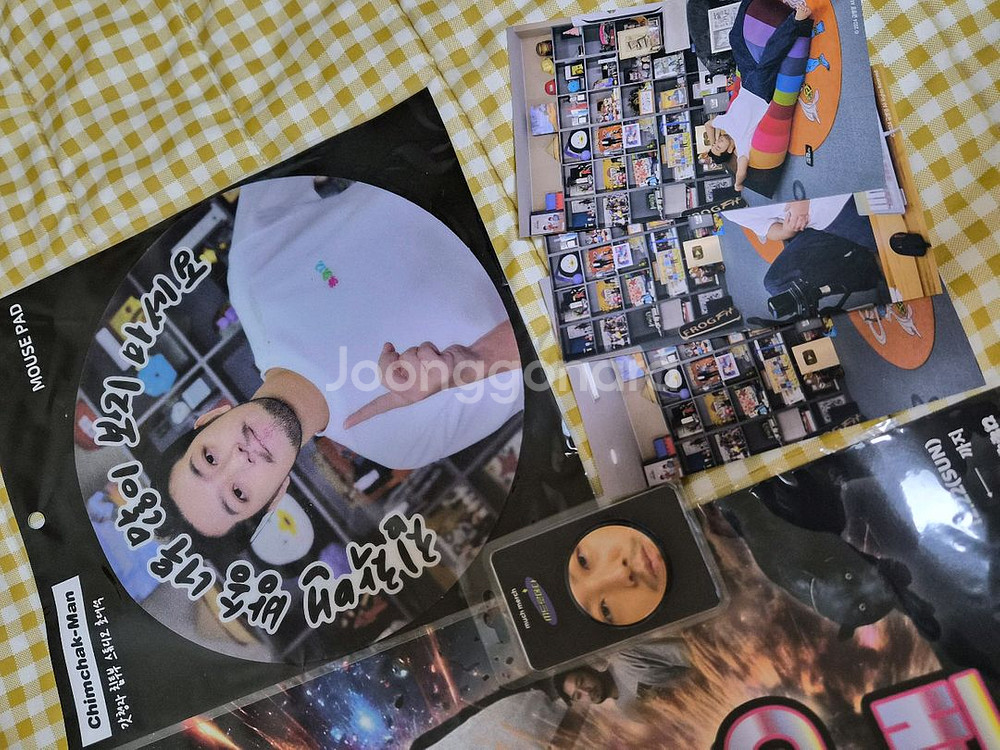 침착맨 굿즈 일괄택포2만원 (침착맨그립톡,파김치갱,침착맨마우스패드)--1