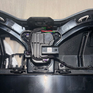 bmw g60 아이코닉글로우 판매합니다(순정품)