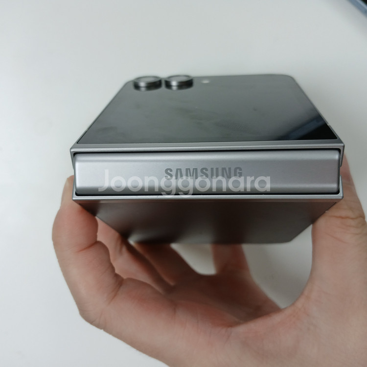 대량소량주문환영! 전시용 자급제 갤럭시Z플립6 256기가 단순개봉 공기계 중고폰 업무폰 서브폰--7